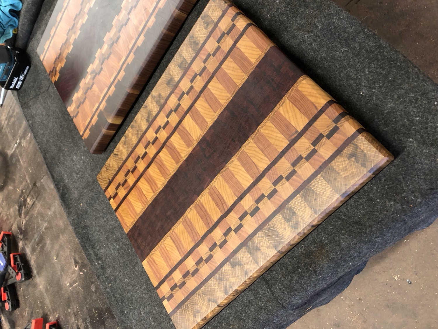 End-grain cutting boards in mixed hardwoods